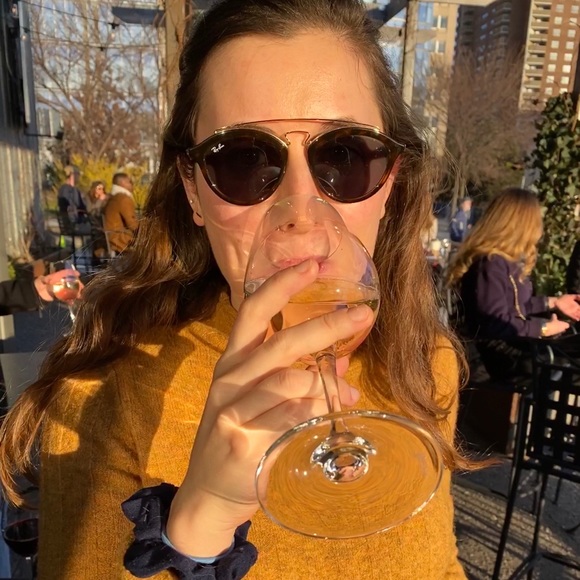 Meet your Posher, Alex - Picture 2 of 2